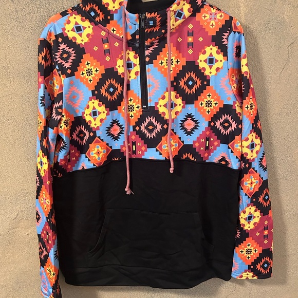 Aztec pattern hoodie - Picture 2 of 7
